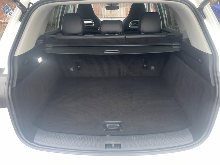 2024 MG MG HS 1.5 T-GDI 16.6kWh Trophy Auto Euro 6 (s/s) 5dr ESTATE Petrol/Electric Hybrid Automatic