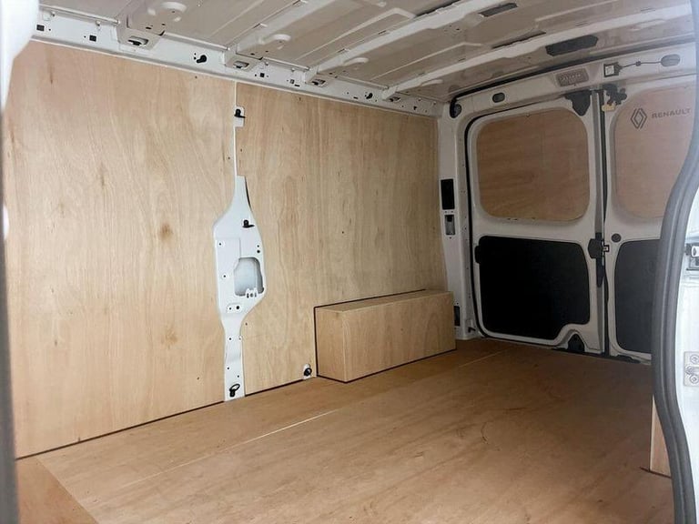 2024 Renault Trafic LL30 Blue dCi 130 Extra [Safety] Van PANEL VAN DIESEL Manual