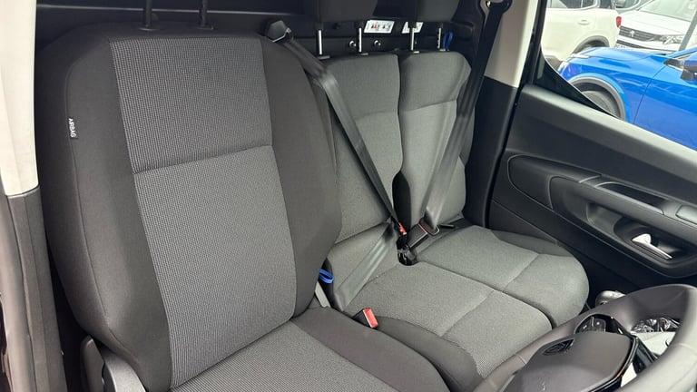 2025 Peugeot Partner 1.5 BlueHDi 950 Professional-Plus Long Panel Van 6dr Diesel Manual LWB Euro ...