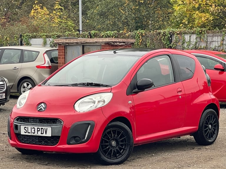 * 2013 CITROEN C1 1.0i VTR 3 DOOR + £20 ROAD TAX + IDEAL FIRST CAR * 