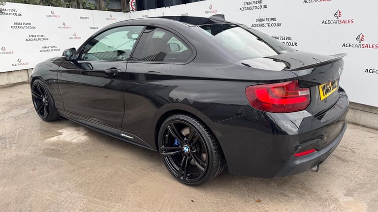 2015 BMW 2 Series 3.0 M235i Auto Euro 6 (s/s) 2dr COUPE Petrol Automatic