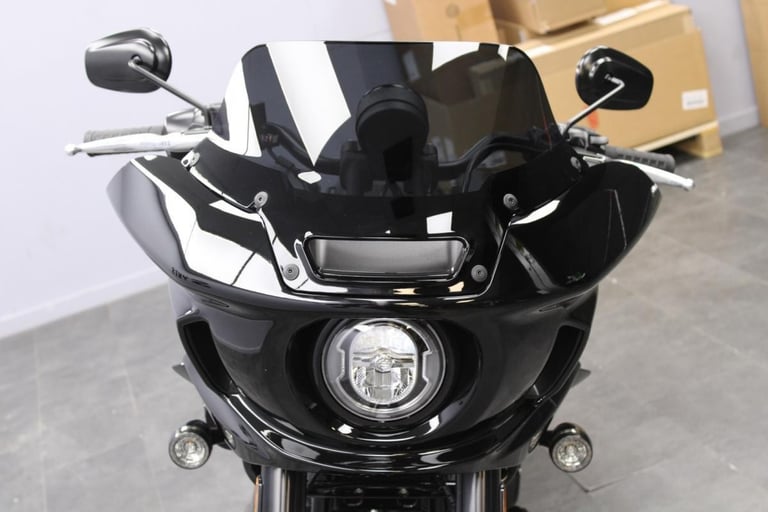 2025 Harley-Davidson FXLRST Softail Low Rider ST in Vivid Black 