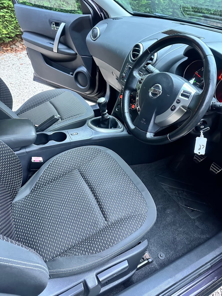 2010 Nissan Qashqai 1.5 dCi N-Tec 5dr HATCHBACK Diesel Manual