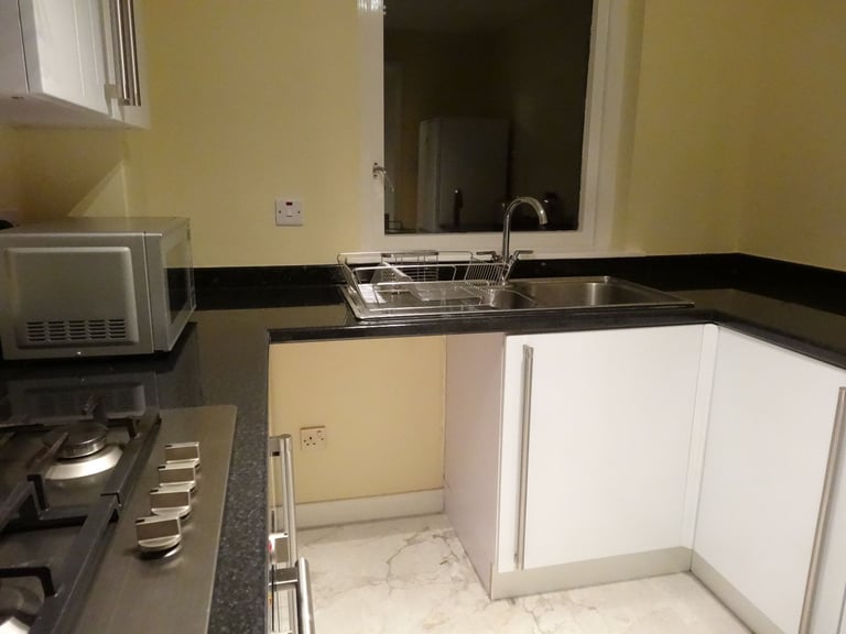 Fully Furnished 1 bedroom modern flat at Corstorphine EH12 8XR. From Mid Dec 2025