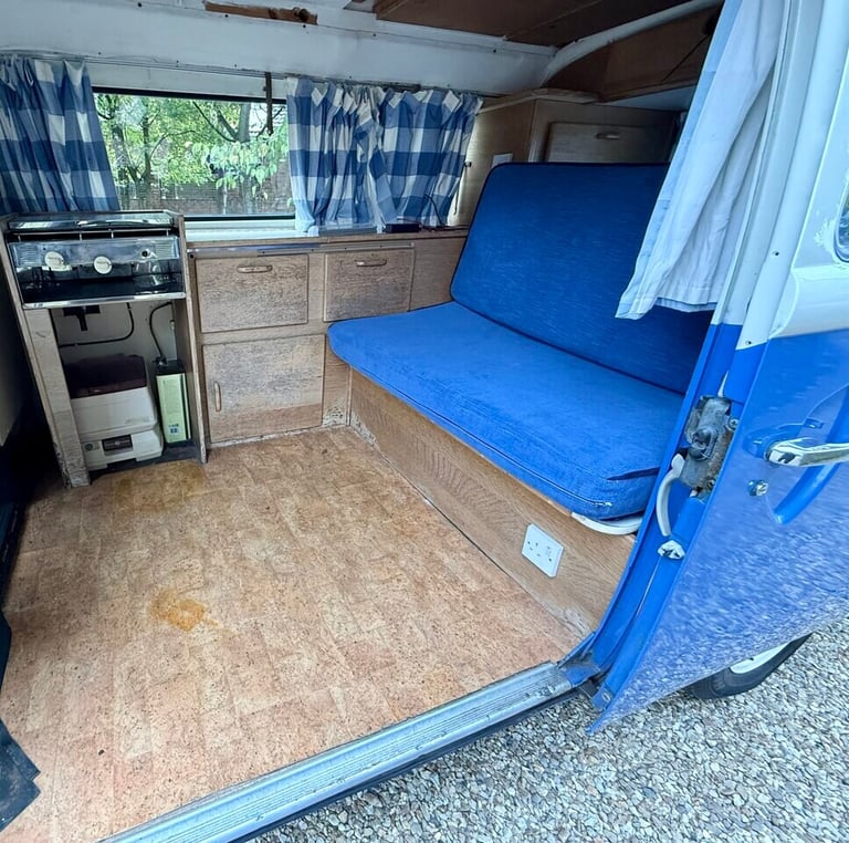 1975 Volkswagen MOTOR CARAVAN 1.6 Campervan Motor Caravan PETROL Manual