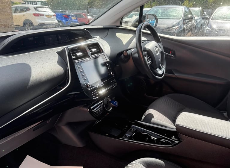2022 Toyota Prius 1.8 VVTi Business Edition Plus 5dr CVT HATCHBACK PETROL/ELECTRIC Automatic