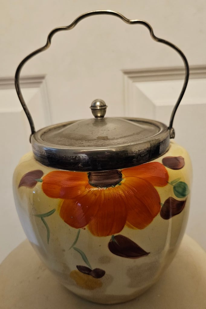 image for CROWN DEVON FIELDINGS ART DECO - MID CENTURY HANDPAINTED  BISCUIT BARREL 