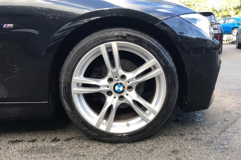  BMW 3 Series Touring 2.0 320i M Sport Touring 5dr Petrol Auto Euro 6 s/s 184 Ps
