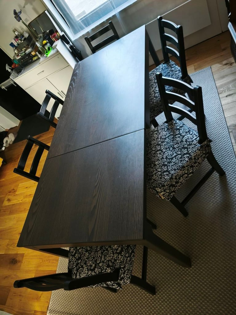 Dining extendable table ikea + 6 LÄRHAMN Chairs