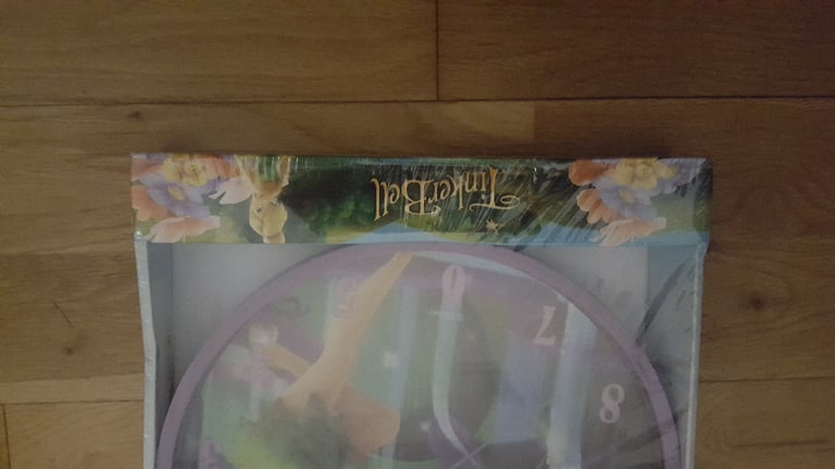 disney fairies tink tinkerbell wall clock new boxed 25cm across circular 