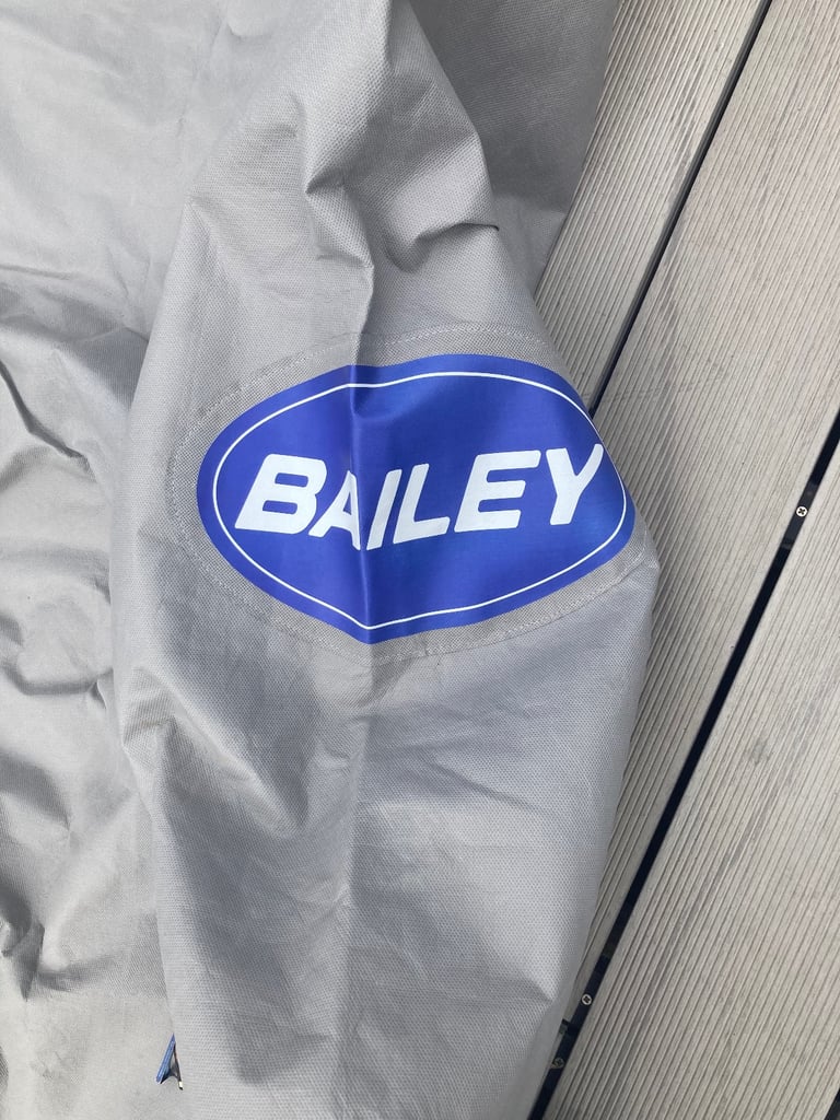 Caravan front towing cover