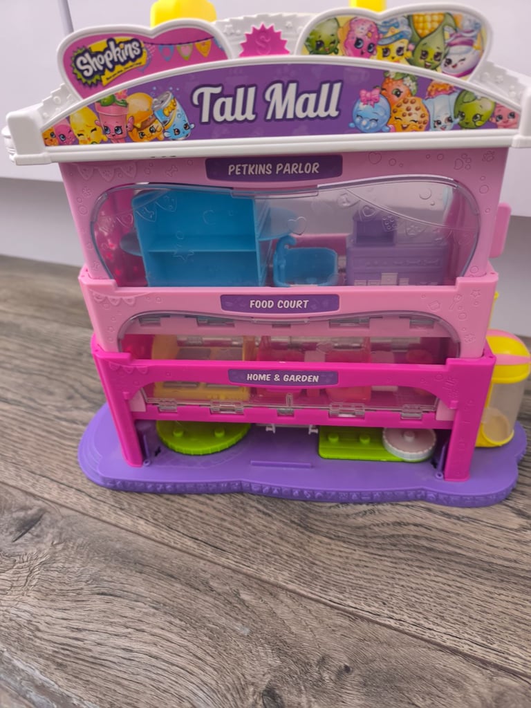 Shopkins Tall mall toy Collapsible shopping centre 