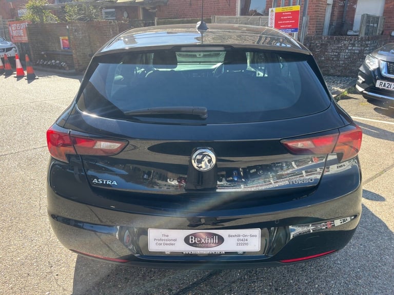 2018 Vauxhall Astra 1.4T SRI AUTOMATIC Hatchback Petrol Automatic