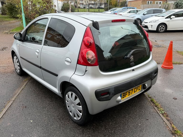 Peugeot, 107, Hatchback, 2007, Manual, 998 (cc), 5 doors