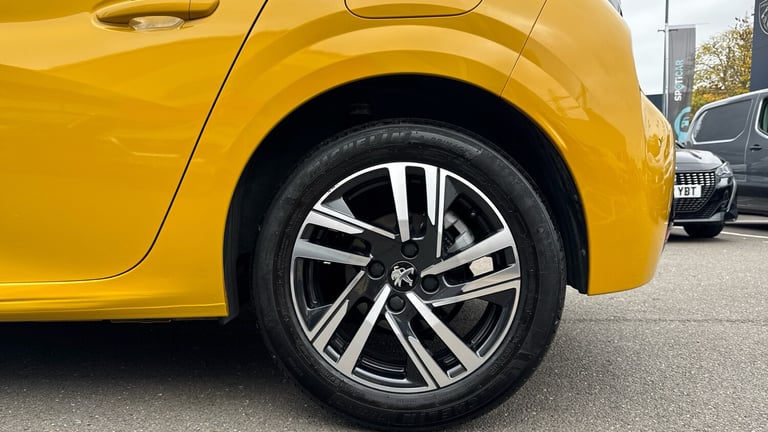 2023 Peugeot 208 1.2 PureTech Allure Premium + Hatchback 5dr Petrol EAT Euro 6 (s/s) (100 ps Hatc...