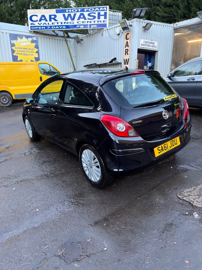 2011 Vauxhall Corsa Excite (LOW MILES)