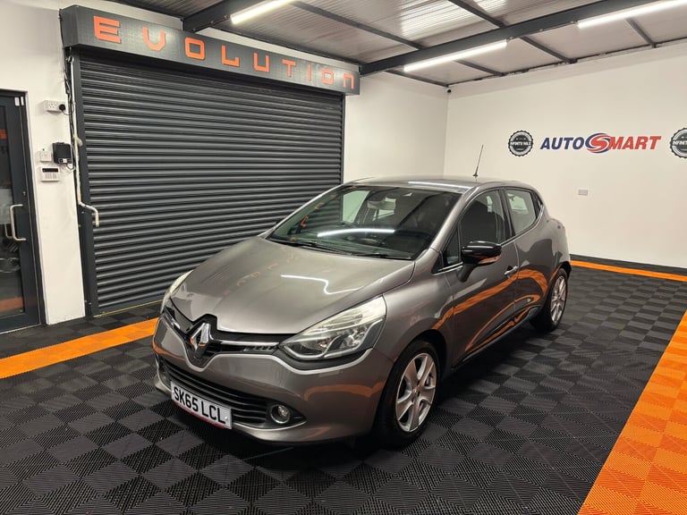 2015 Renault Clio 1.2 16V Dynamique Nav 5dr HATCHBACK Petrol Manual