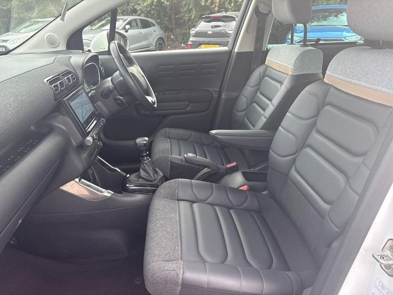 2021 Citroen C3 Aircross 1.2 PureTech 110 Shine Plus 5dr Hatchback PETROL Manual