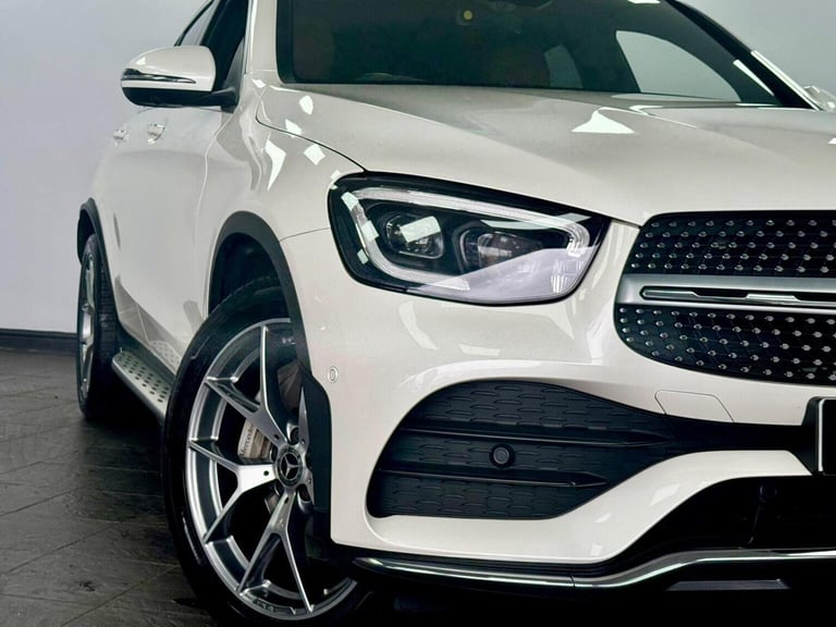 MERCEDES-BENZ GLC 2.0 GLC300d AMG Line (Premium Plus) Coupe G-Tronic+ 4MATIC