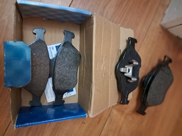 Front brake discs