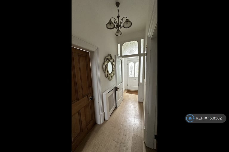 4 bedroom house in Sheffield Road, Hyde, SK14 (4 bed) (#1631582)