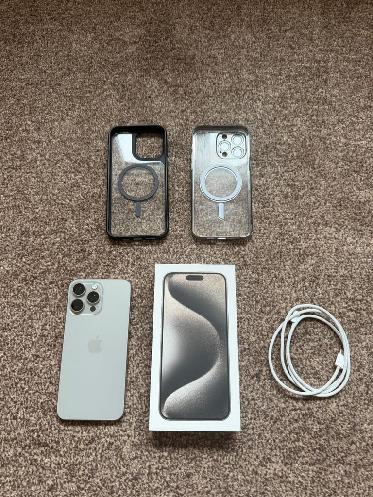 iPhone 15 Pro Max 256GB - Excellent Condition - Boxed with Charger & Case