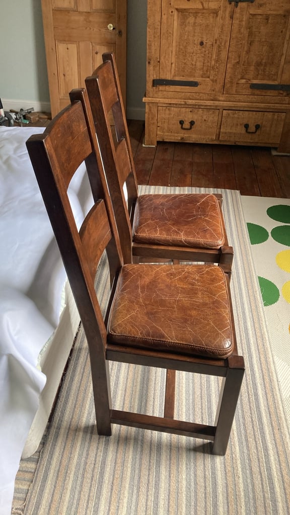 Free chairs 