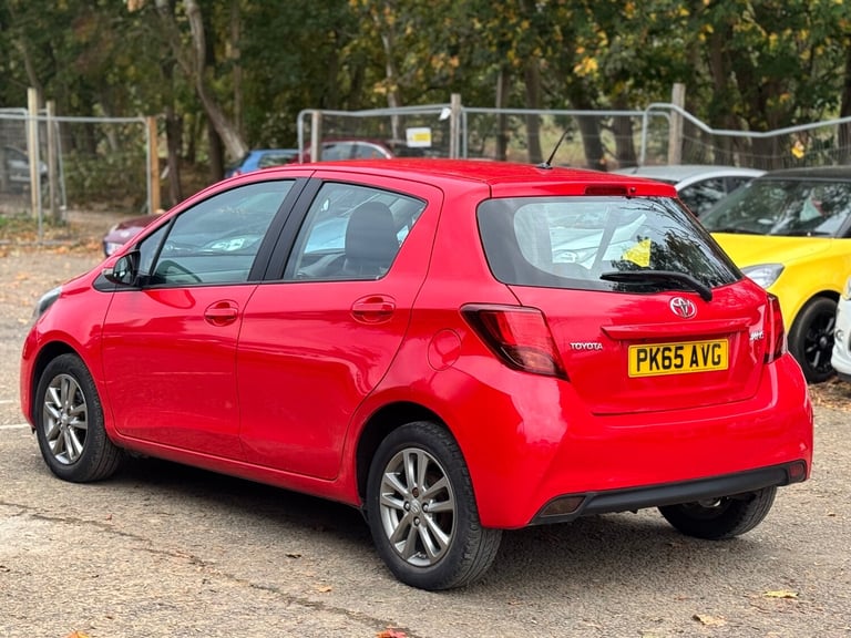 2015 Toyota Yaris 1.0 VVT-i Icon 5dr HATCHBACK Petrol Manual