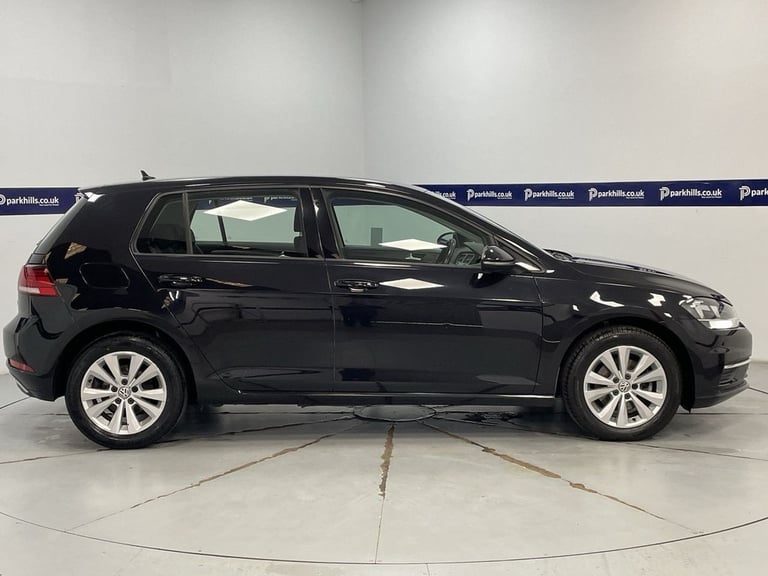 2017 Volkswagen Golf 1.6 TDI BlueMotion Tech SE Nav Hatchback 5dr Diesel Manual Euro 6 (s/s) (11 ...