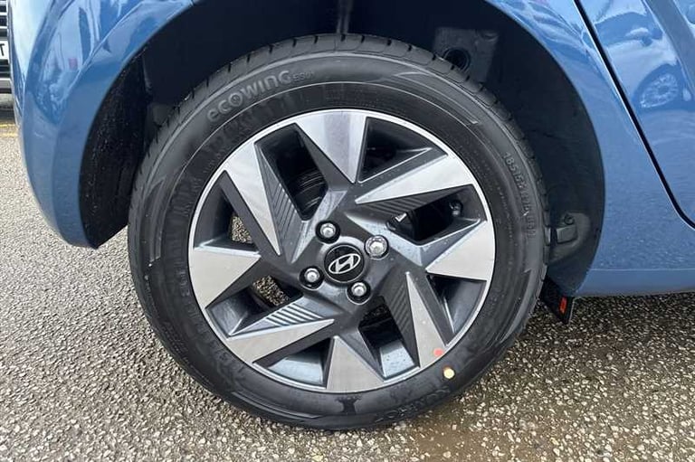2025 Hyundai i10 1.2 Advance Hatchback 5dr Petrol Auto Euro 6 (s/s) (79 ps) Hatchback Petrol Auto...