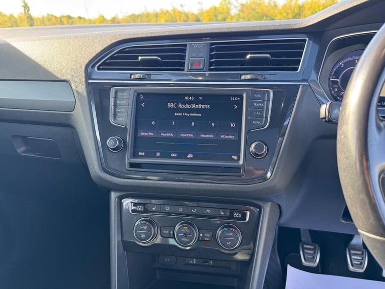 2017 Volkswagen Tiguan 2.0 TDi 150 R-Line 5dr ESTATE DIESEL Manual