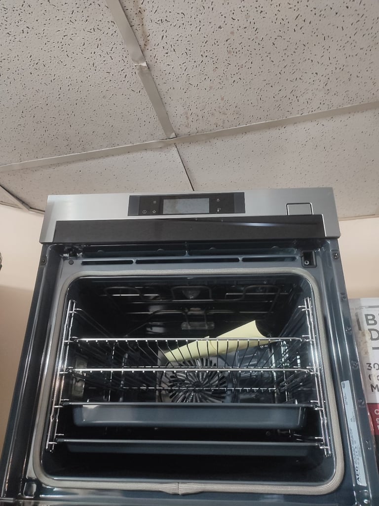 ➡️*SPECIAL OFFER*⬅️ NEW GRADED AEG PYROLYTIC SELF CLEANING SINGLE OVEN RRP £1,039 WE SELL £499!!