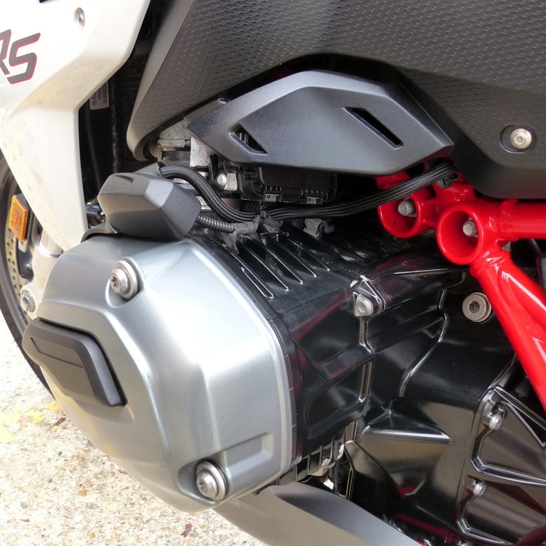 2017 BMW R1200 RS SPORT SE, FULLY MAINTAINED 2-OWNER MOTORCYCLE.