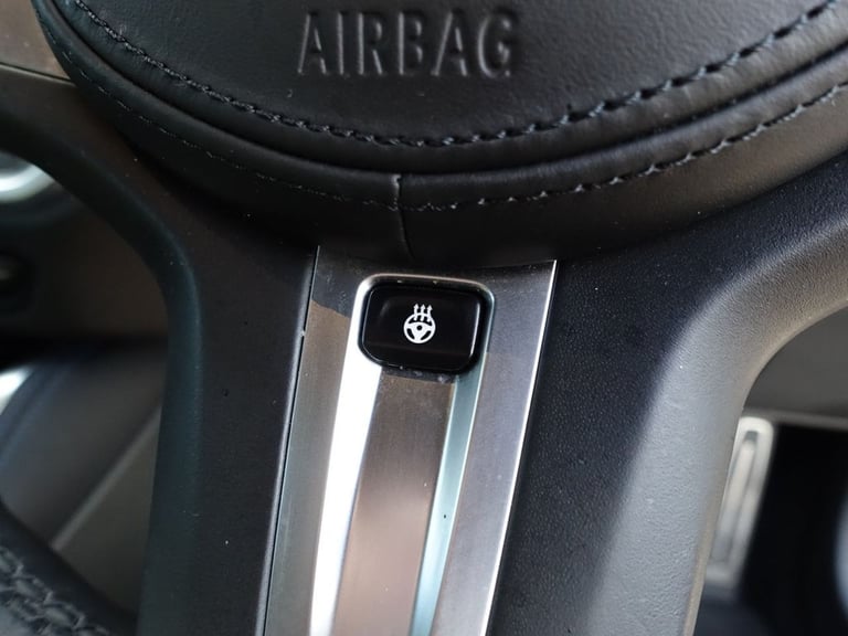 2022 BMW 2 Series 2.0 220d MHT M Sport Coupe 2dr Diesel Hybrid Auto Euro 6 (s/s) (190 ps) £25 Cou...