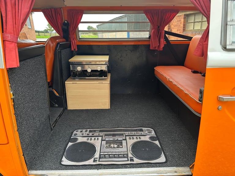 1975 Volkswagen T2 Bay Window Camper. Last Owner 17 Years. 