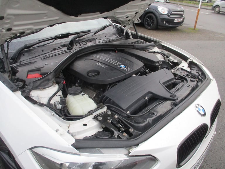 2013 BMW 1 Series 116d EfficientDynamics 5dr HATCHBACK Diesel Manual