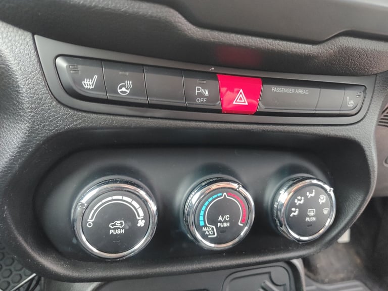 JEEP RENEGADE, NIGHT EAGLE EDITION, 1.6 DIESEL, LOW MILES, 12MONTHS MOT, SERVICE HISTORY 