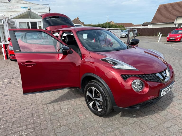 2018 Nissan Juke 1.6 Bose Personal Edition Euro 6 5dr HATCHBACK Petrol Manual