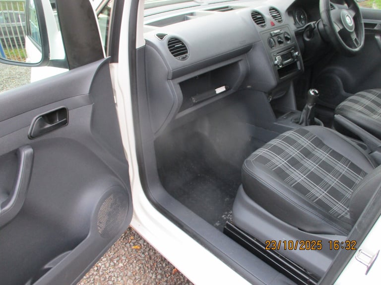 2015 Volkswagen Caddy 1.6 TDI 75PS Startline Van PANEL VAN Diesel Manual