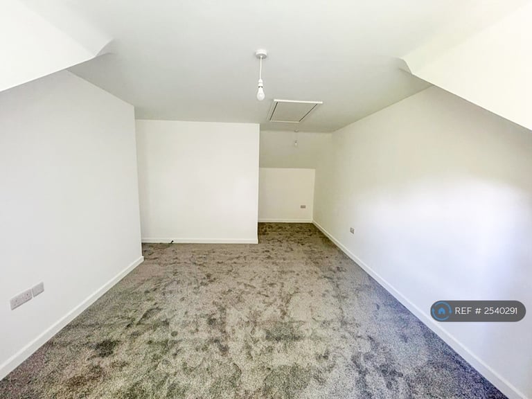 2 bedroom house in Hill Road, Sandford, Winscombe, BS25 (2 bed) (#2540291)