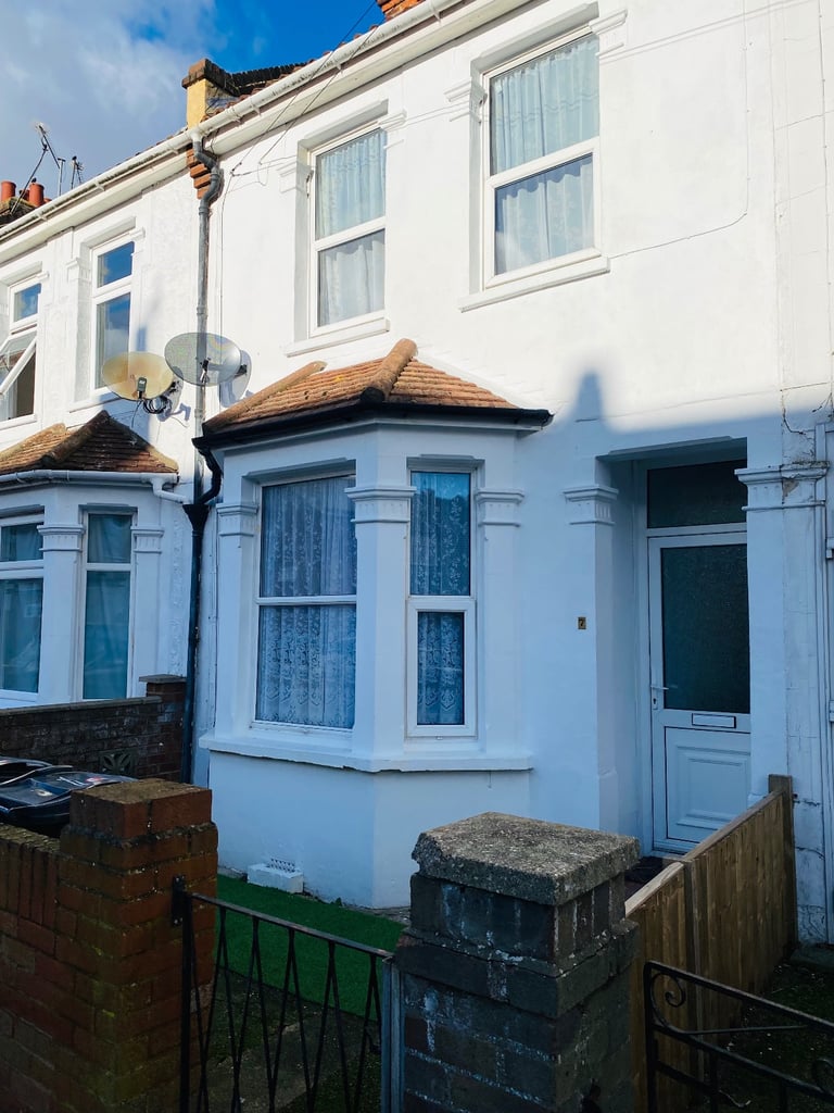 3 bedroom house to let 