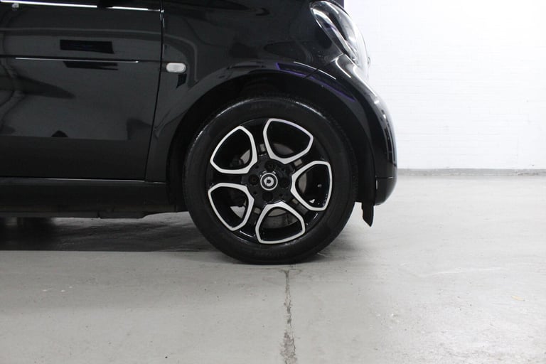  smart fortwo 1.0 Prime Cabriolet Twinamic Euro 6 (s/s) 2dr Petrol Automatic