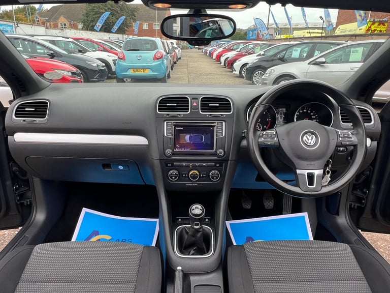 2015 Volkswagen Golf 1.6 TDI BlueMotion Tech SE Cabriolet 2dr Diesel Manual Euro 5 (s/s) (105 ps ...