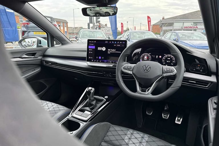2025 Volkswagen Golf 1.5 TSI 150 R-Line 5dr Hatchback Petrol Manual