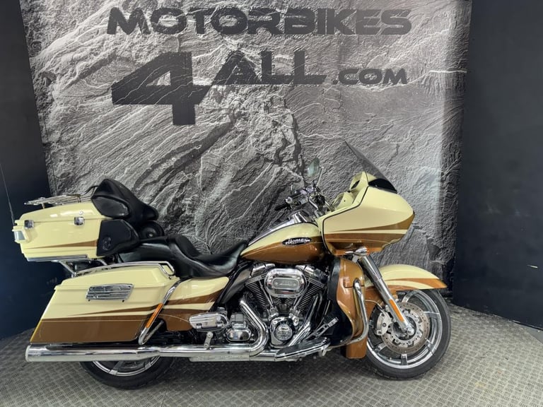 image for HARLEY DAVIDSON FLTRUSE CVO RGLIDE 1801 2013