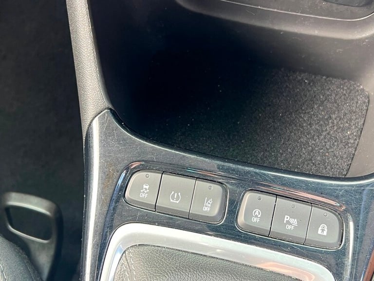 Vauxhall CROSSLAND 1.2 Turbo Griffin SUV 5dr Petrol Manual Euro 6 (s/s) (110 ps)