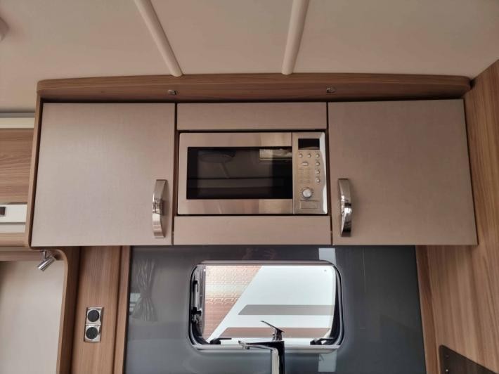2015 Swift Challenger EVO 442 Used Caravan