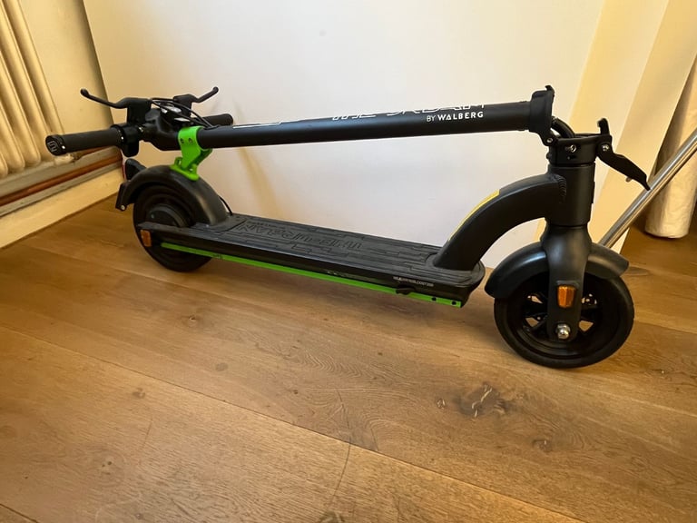 image for The-Urban XR1 Electric Scooter by Walberg – Excellent Condition, No Charger. Collection only