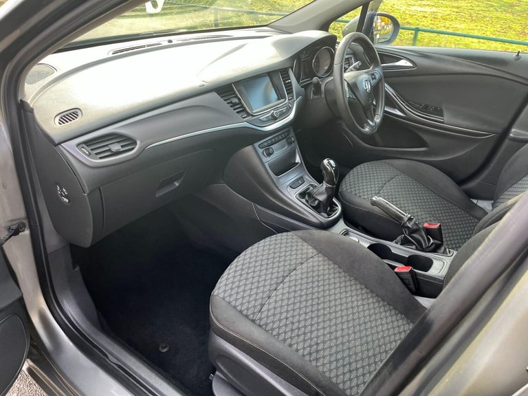 2016 Vauxhall Astra 1.6 CDTi ecoFLEX Design Euro 6 (s/s) 5dr Hatchback Diesel Manual