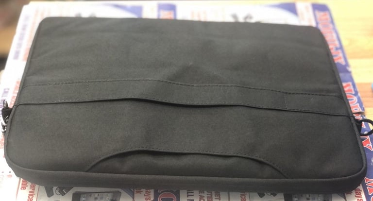 Laptop Bag Soft shoulder Carry Bag for Notebook Asus, HP, Dell, Toshiba , Acer, Lenovo Available